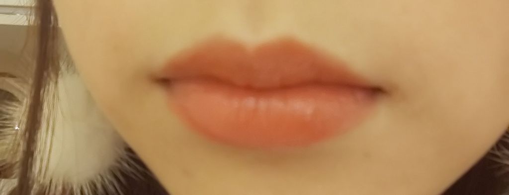 ラスティンググロスリップ/CEZANNE/口紅を使ったクチコミ(4枚目)