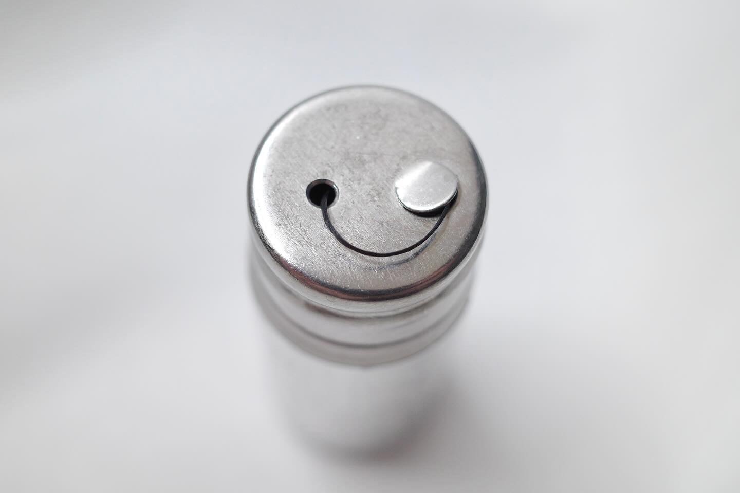 フィル・ダンテール（オレンジ）/オフィシーヌ・ユニヴェルセル・ビュリー/デンタルフロス・歯間ブラシを使ったクチコミ（2枚目）