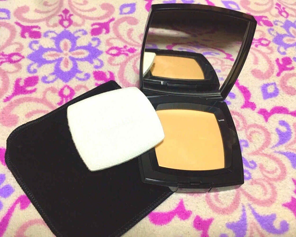プードゥル ユニヴェルセル コンパクト/CHANEL/プレストパウダーを使ったクチコミ(2枚目)