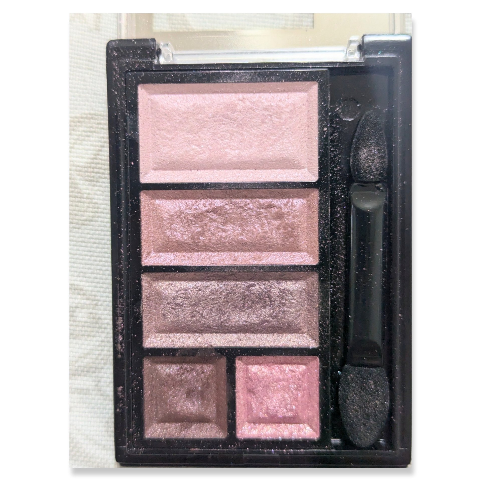 ショコラスウィート アイズ 019 ブルーベリーショコラ/リンメル ロンドン/アイシャドウパレットを使ったクチコミ（3枚目）