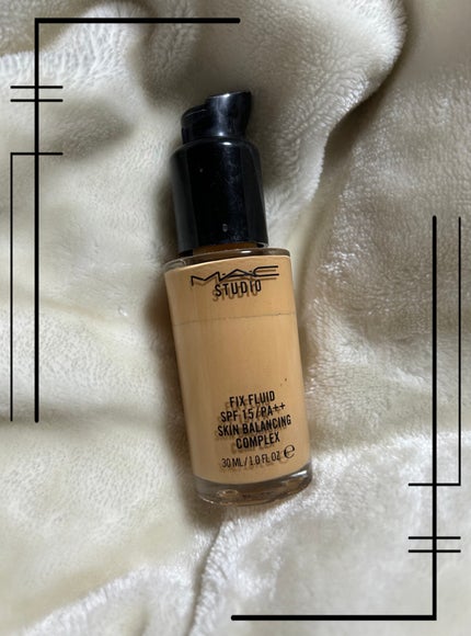 スタジオフィックス フルイッド SPF 15/M・A・C/リキッドファンデーションを使ったクチコミ(1枚目)
