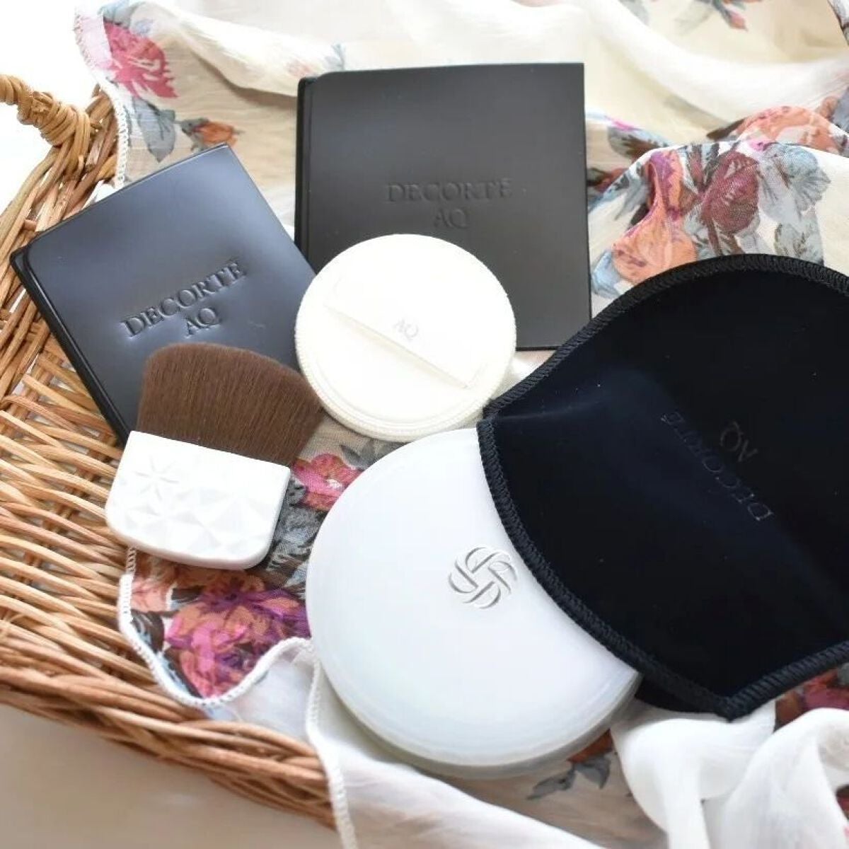 AQ オーラ リフレクター/DECORTÉ/プレストパウダーを使ったクチコミ(3枚目)