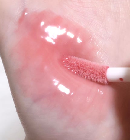 フィー 3Dボリューミンググロス/fwee/リップグロスを使ったクチコミ(3枚目)