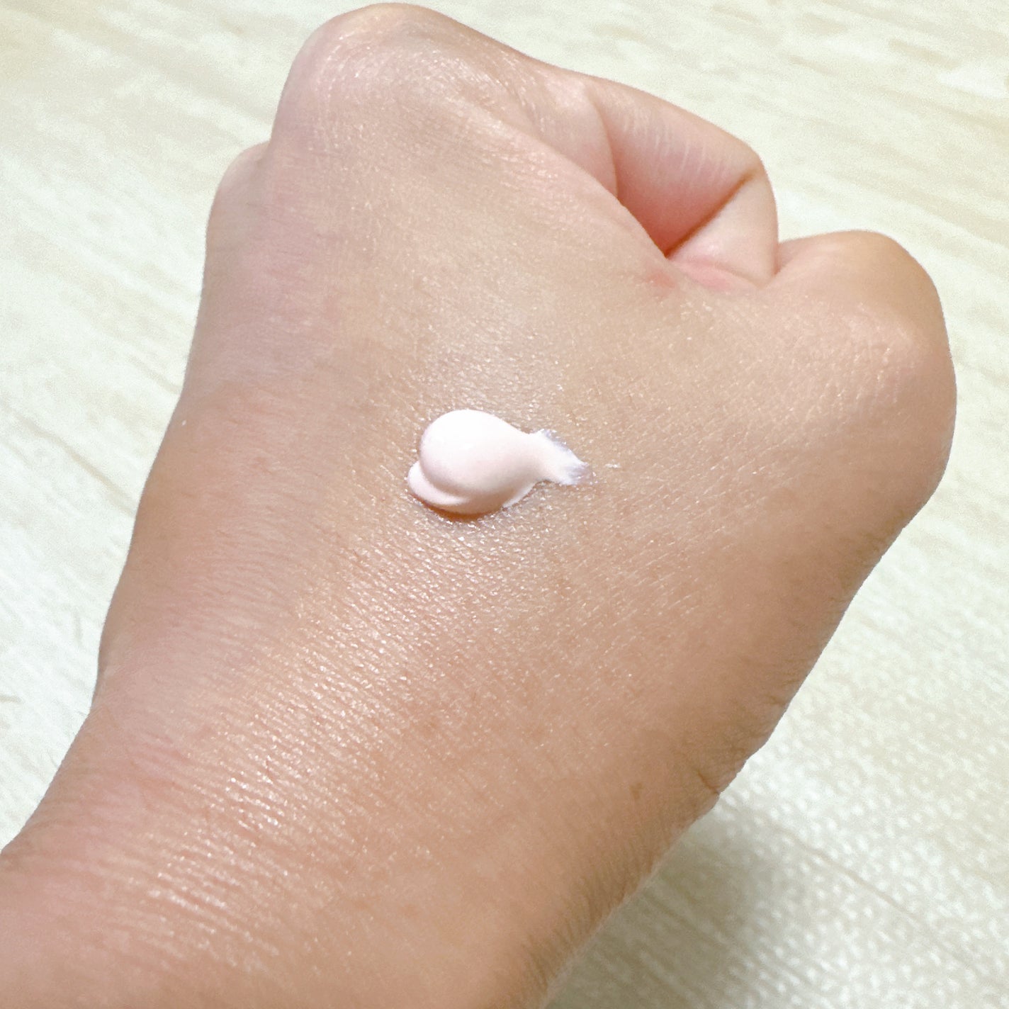 UVイデア XL プロテクショントーンアップ ローズ/ラ ロッシュ ポゼ/日焼け止めクリームを使ったクチコミ(5枚目)