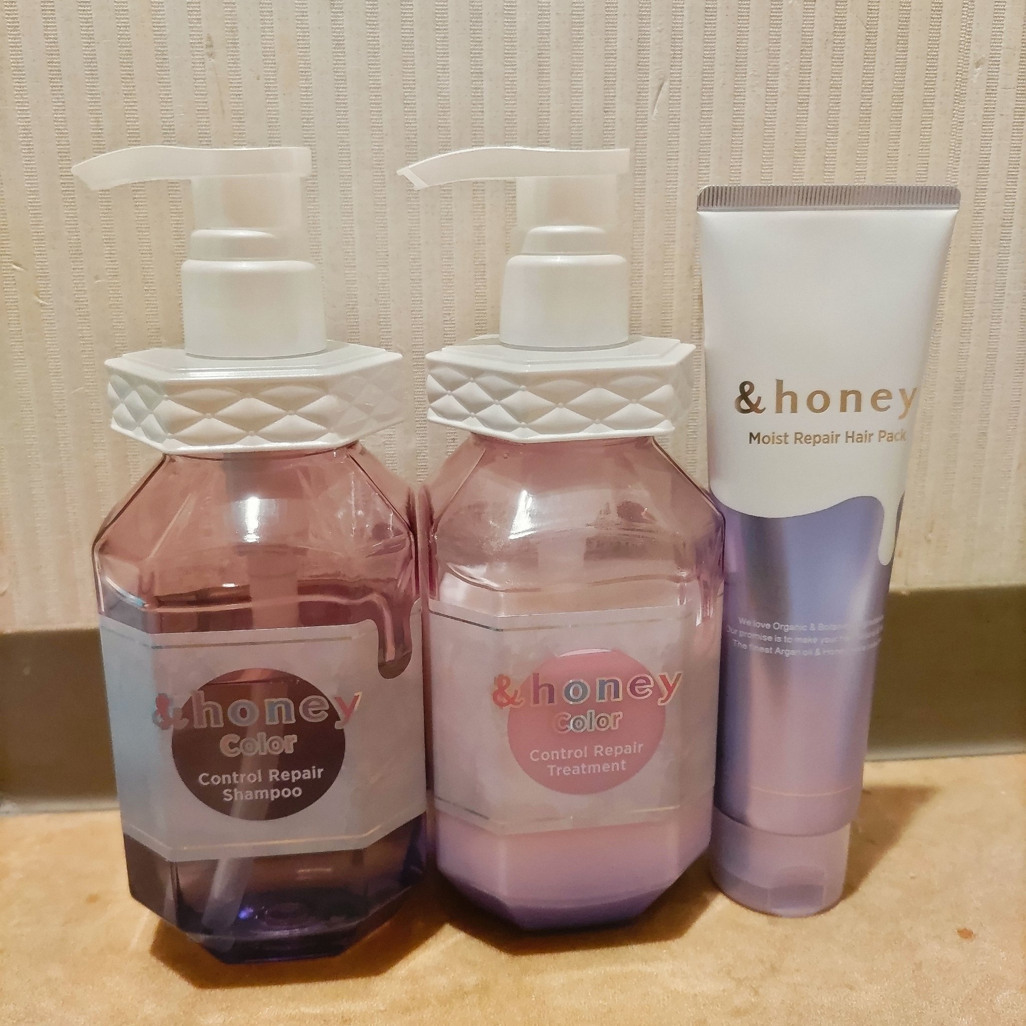アンドハニー カラー コントロールリペア シャンプー1.0 / ヘアトリートメント2.0/&honey/市販シャンプーを使ったクチコミ（1枚目）