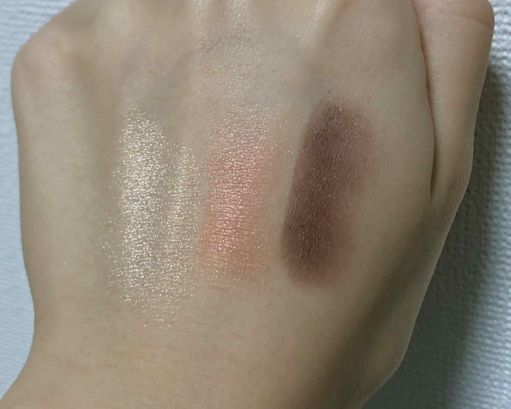 トーンアップアイシャドウ/CEZANNE/アイシャドウパレットを使ったクチコミ(3枚目)