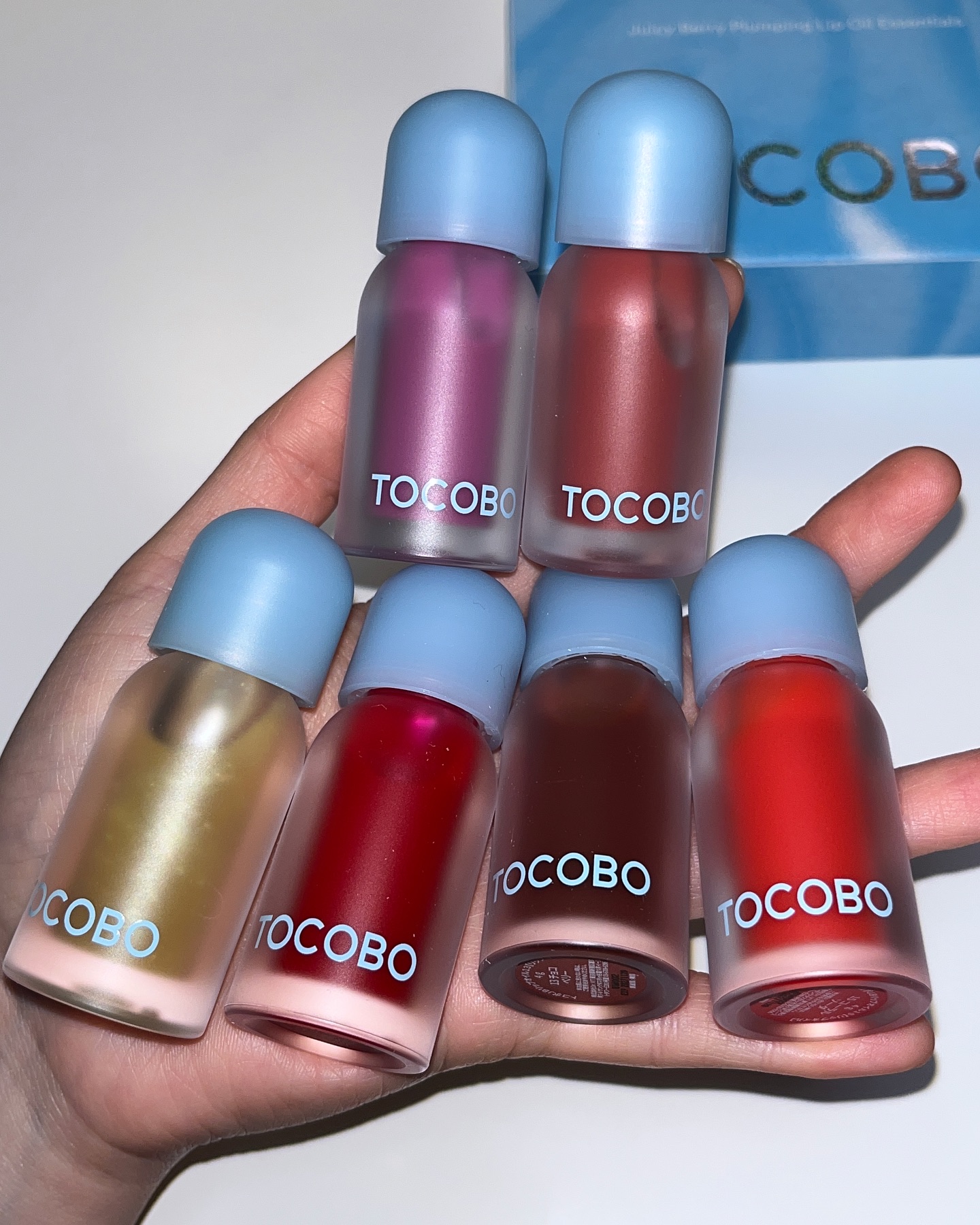 ジューシーベリープランピングリップオイル/TOCOBO/リップグロスを使ったクチコミ（3枚目）