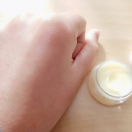 馬柚みかんアロマ/リップグロス/リップケアを使ったクチコミ(2枚目)