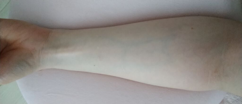 スキンアクア トーンアップUVエッセンス/スキンアクア/日焼け止めクリームを使ったクチコミ(2枚目)