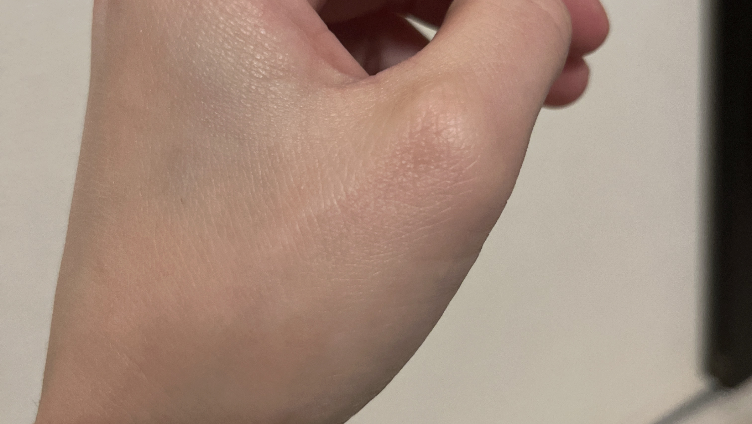 アンリミテッド ケア モチバーム ベース/shu uemura/化粧下地を使ったクチコミ（3枚目）