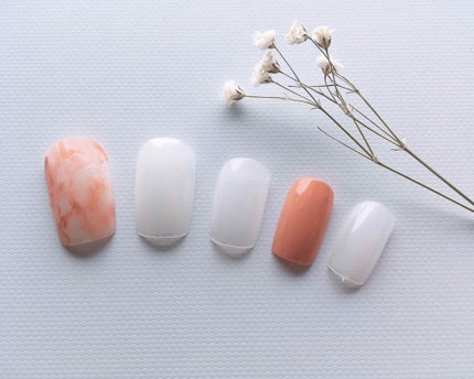 カラフルネイルズ/キャンメイク/マニキュアを使ったクチコミ(2枚目)