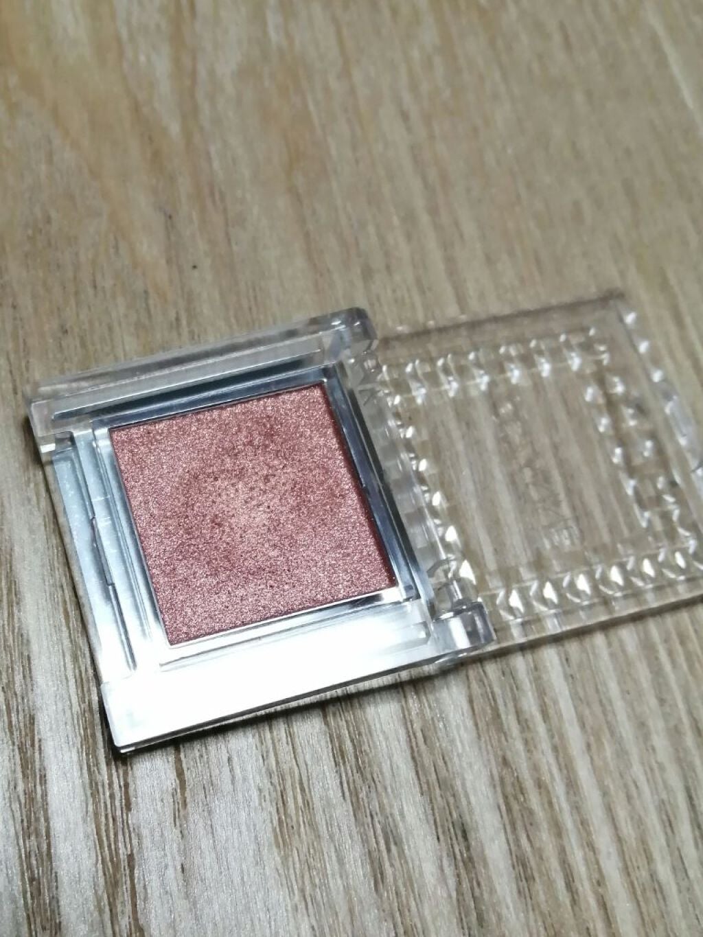 シングルカラーアイシャドウ/CEZANNE/単色アイシャドウを使ったクチコミ(2枚目)