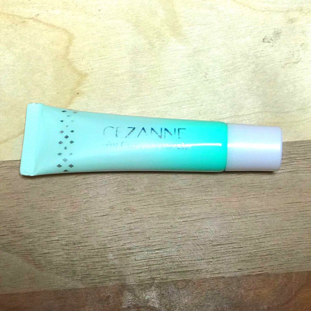 赤み補正コンシーラー/CEZANNE/クリームコンシーラーを使ったクチコミ(1枚目)