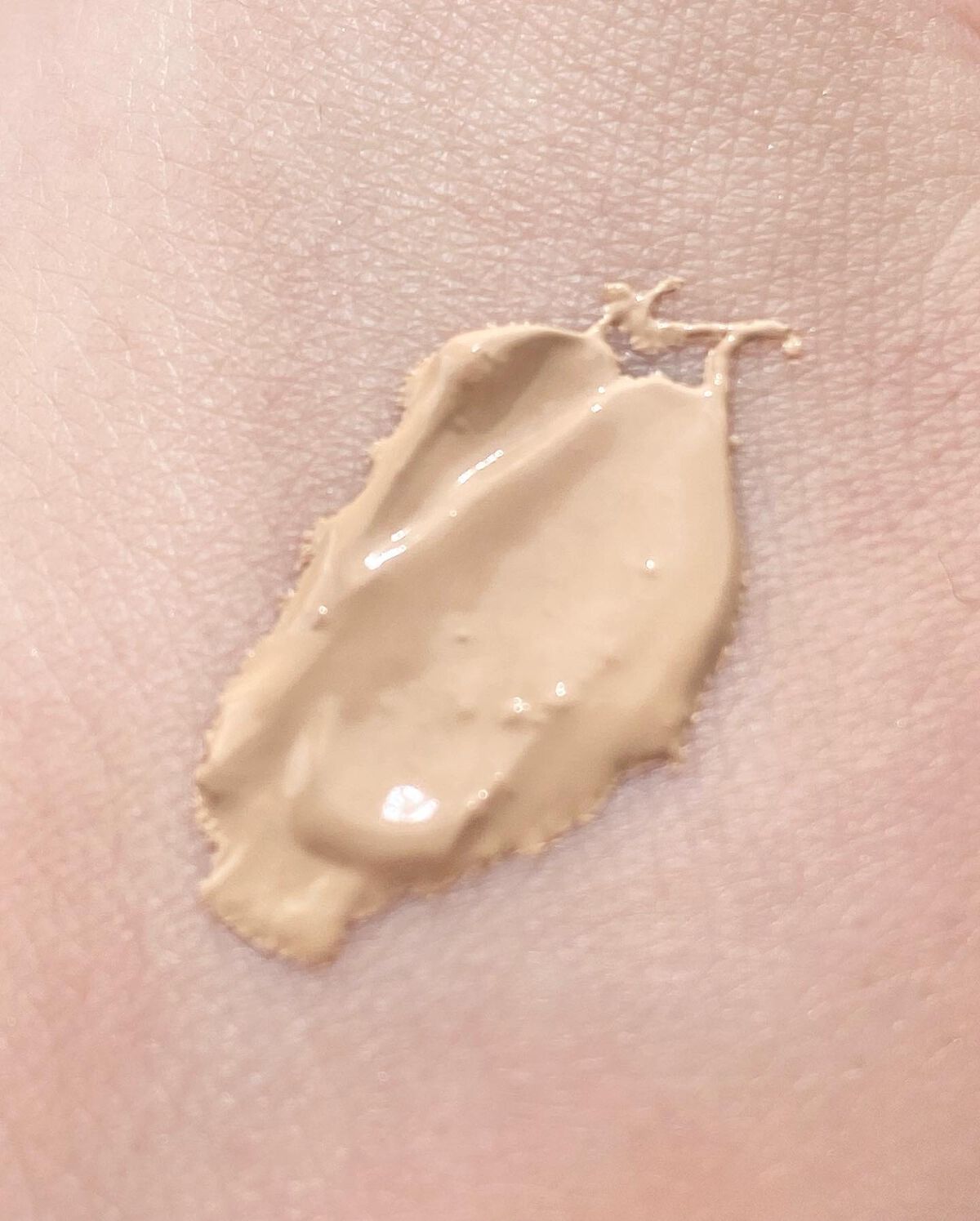 ミネラルコンフォートクリームファンデーション/エトヴォス/クリーム・エマルジョンファンデーションを使ったクチコミ（2枚目）