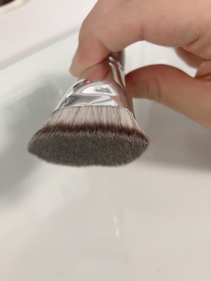 マルチファンデブラシ /ロージーローザ/メイクブラシを使ったクチコミ(4枚目)