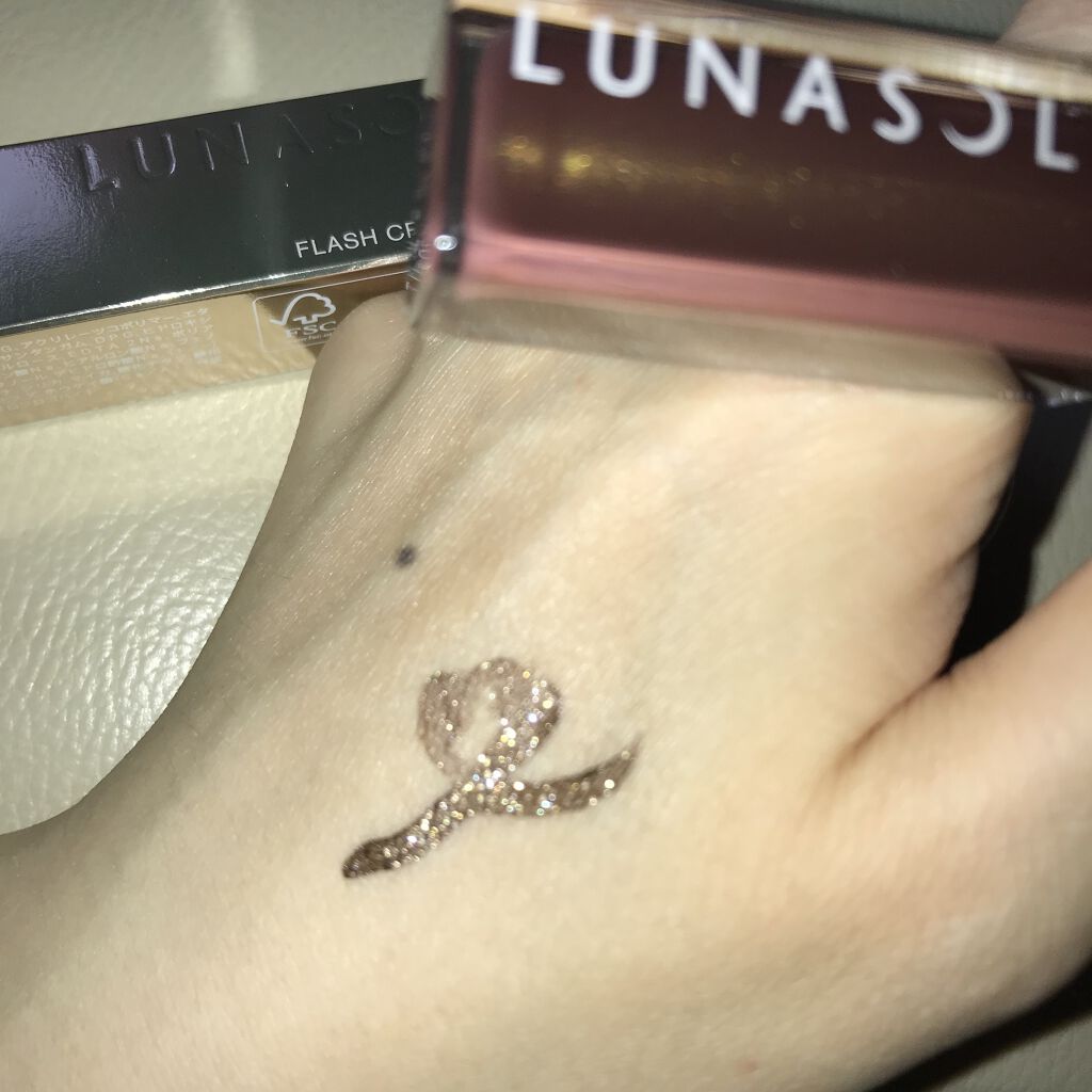 フラッシュクリエイター/LUNASOL/リキッドアイライナーを使ったクチコミ（2枚目）