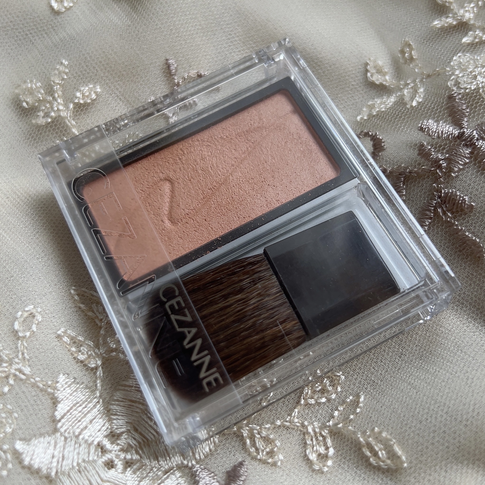 チークブラッシュ/CEZANNE/パウダーチークを使ったクチコミ（1枚目）