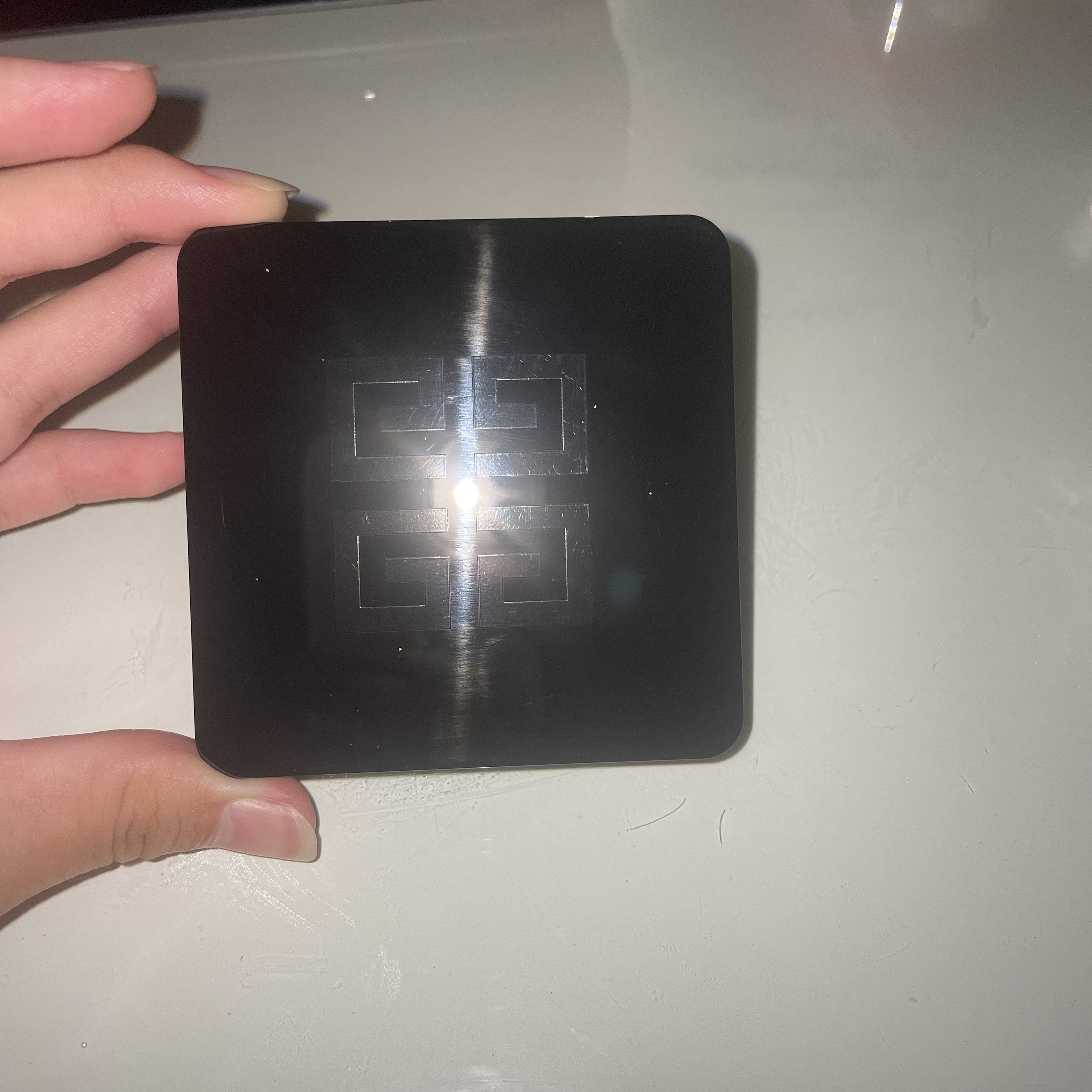 ソワン ノワール UV コンパクト/GIVENCHY/日焼け止めローションを使ったクチコミ（1枚目）