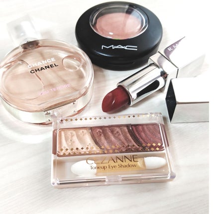 トーンアップアイシャドウ/CEZANNE/アイシャドウパレットを使ったクチコミ(1枚目)