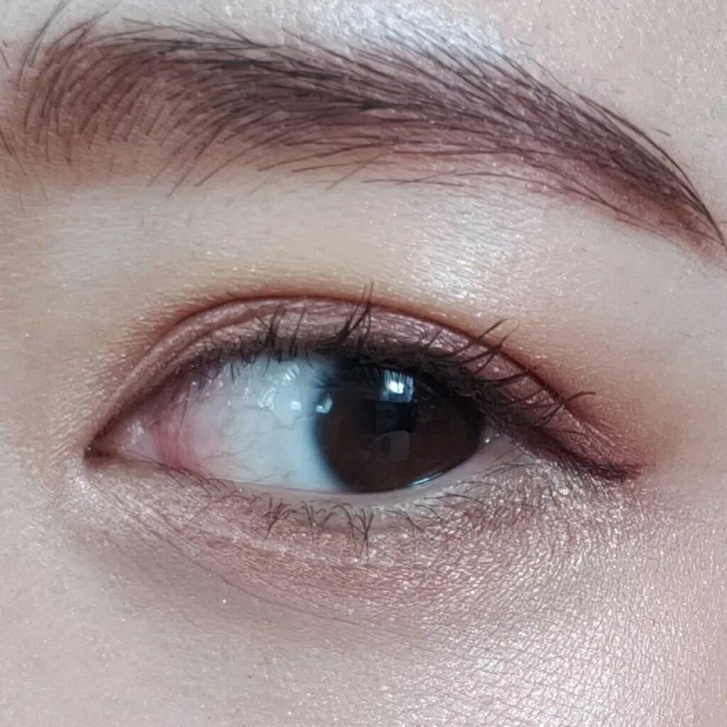 プレスド アイシャドー（レフィル） PR ピンクベージュ/shu uemura/単色アイシャドウを使ったクチコミ（3枚目）