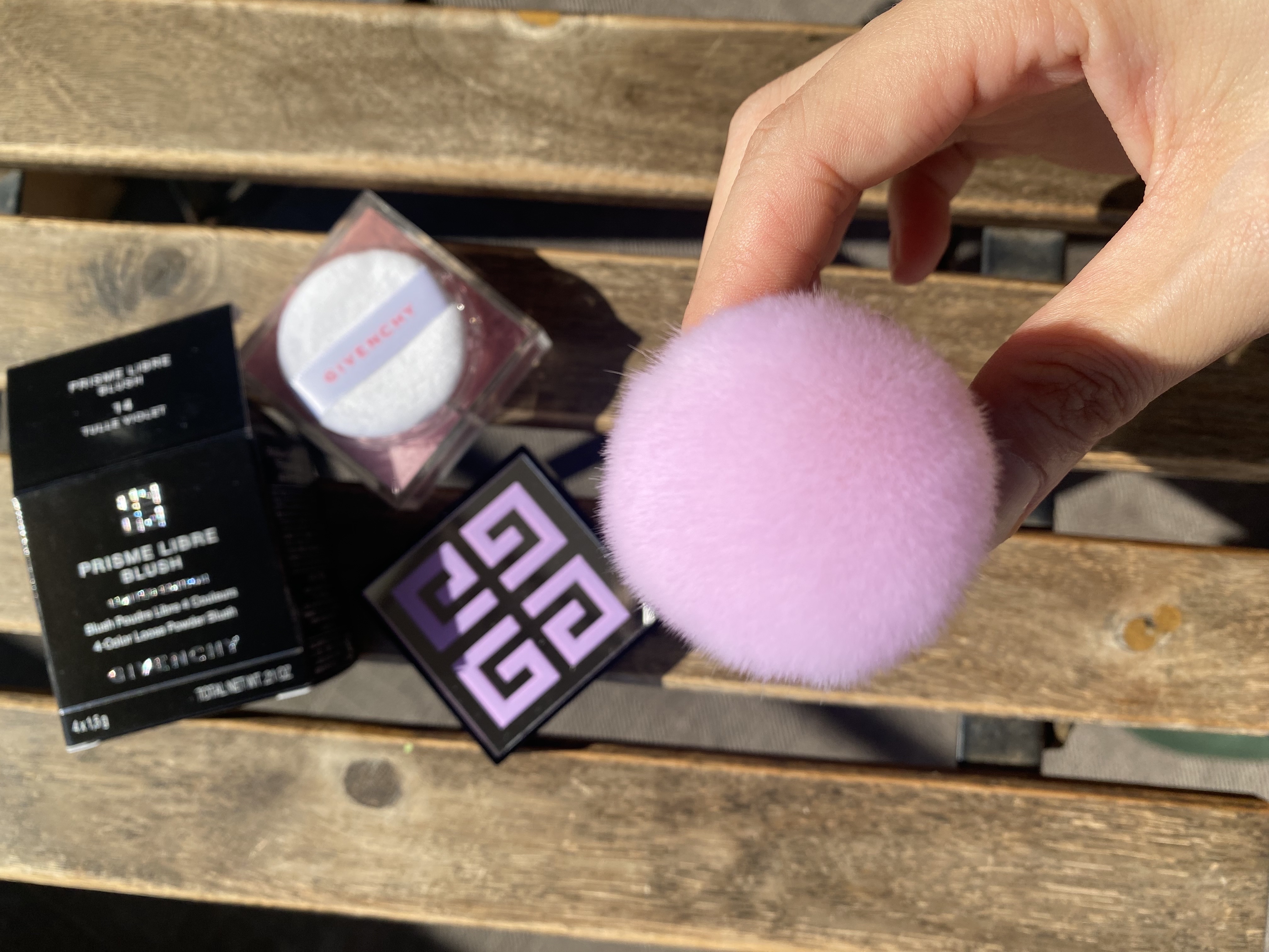 プリズム・リーブル・ブラッシュ/GIVENCHY/パウダーチークを使ったクチコミ（2枚目）
