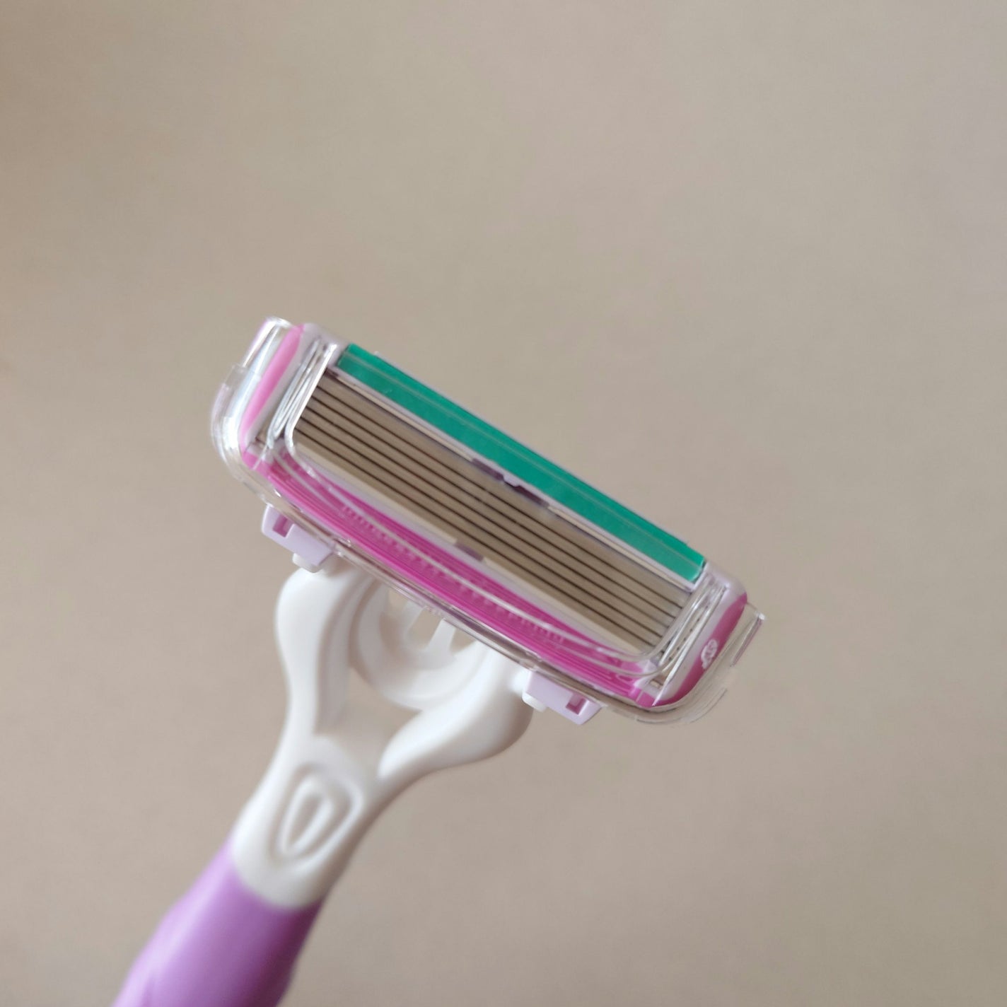 ボディ用カミソリ(6枚刃)/DAISO/シェーバーを使ったクチコミ(3枚目)