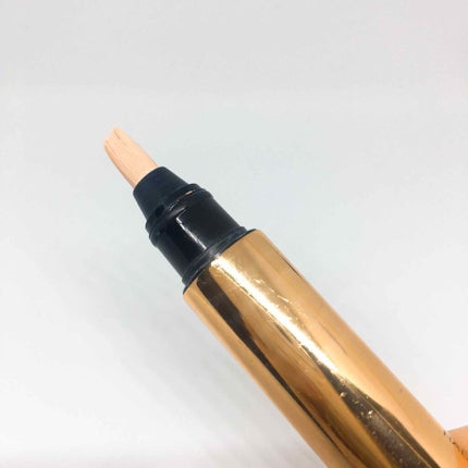 ラディアント タッチ/YVES SAINT LAURENT BEAUTE/リキッドコンシーラーを使ったクチコミ(4枚目)