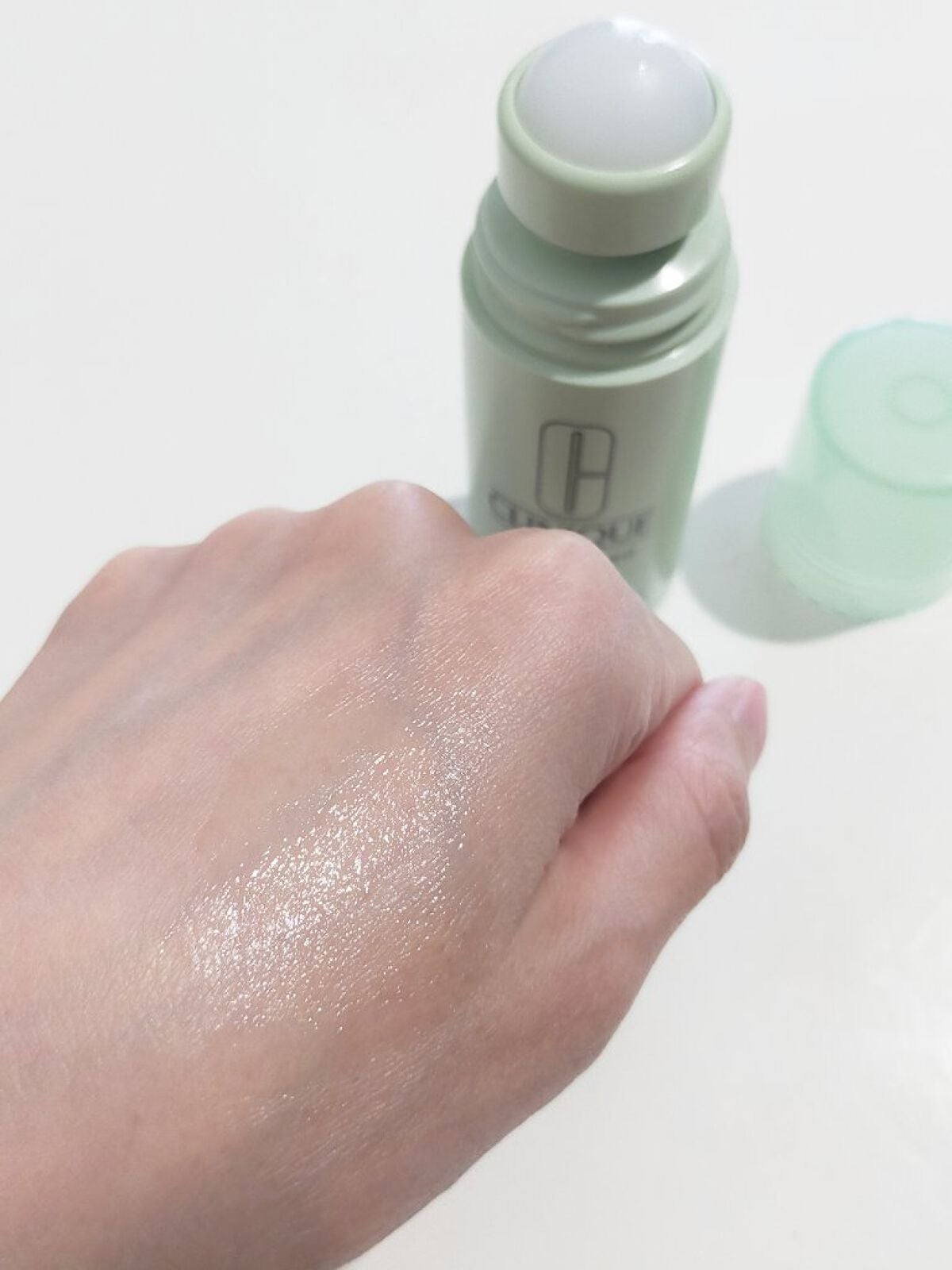 アンティ パースパイラント デオドラント ロールオン N〈医薬部外品〉/CLINIQUE/デオドラント・制汗剤を使ったクチコミ(3枚目)