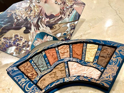 百花同心錠 彫刻リップ/花西子/口紅を使ったクチコミ(5枚目)