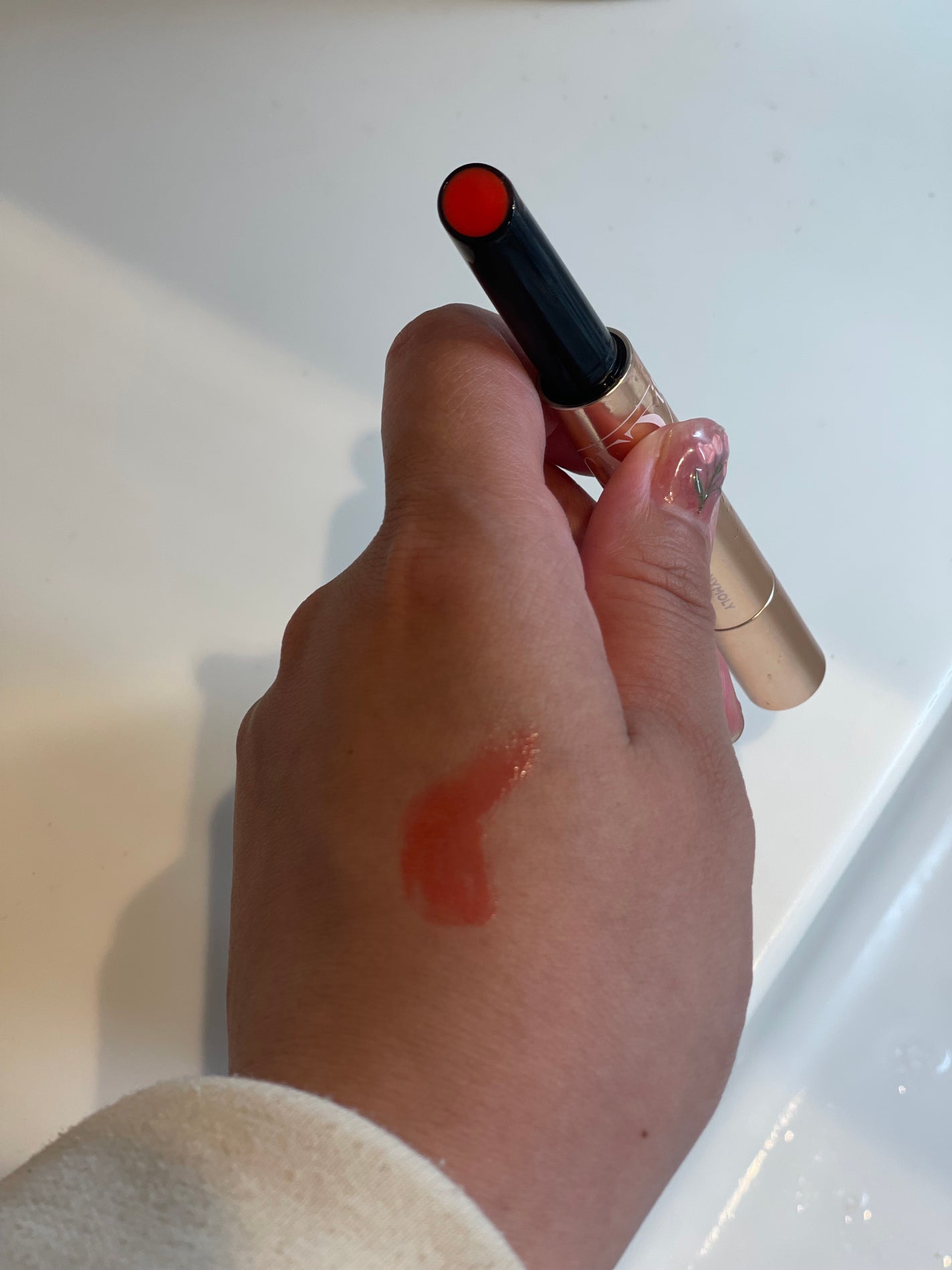 ゲットイットティントグレーズバーム/TONYMOLY/リップティントを使ったクチコミ(2枚目)