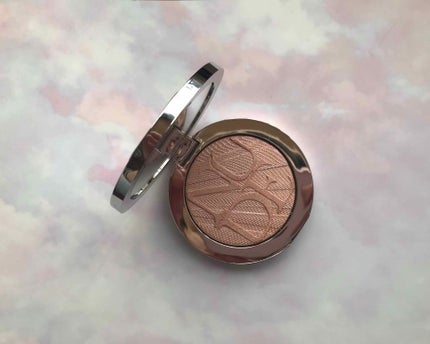 ディオールスキン ヌード エアー パウダー コンパクト/Dior/プレストパウダーを使ったクチコミ(1枚目)