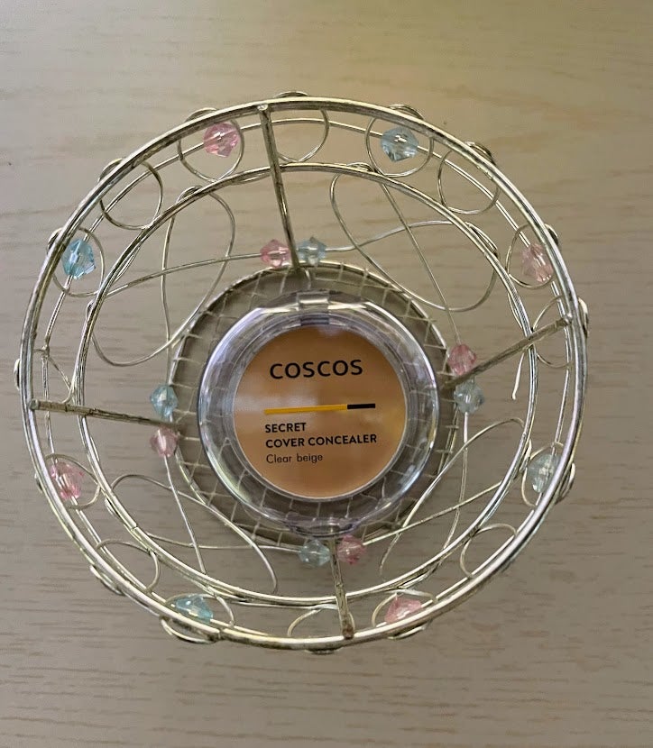 COSCOS COSCOS コンシーラーのクチコミ「ホクロ・シミ・そばかすなどの肌悩みを瞬時に隠してくれる
シークレットカバーコンシーラー
高密着.....」（3枚目）