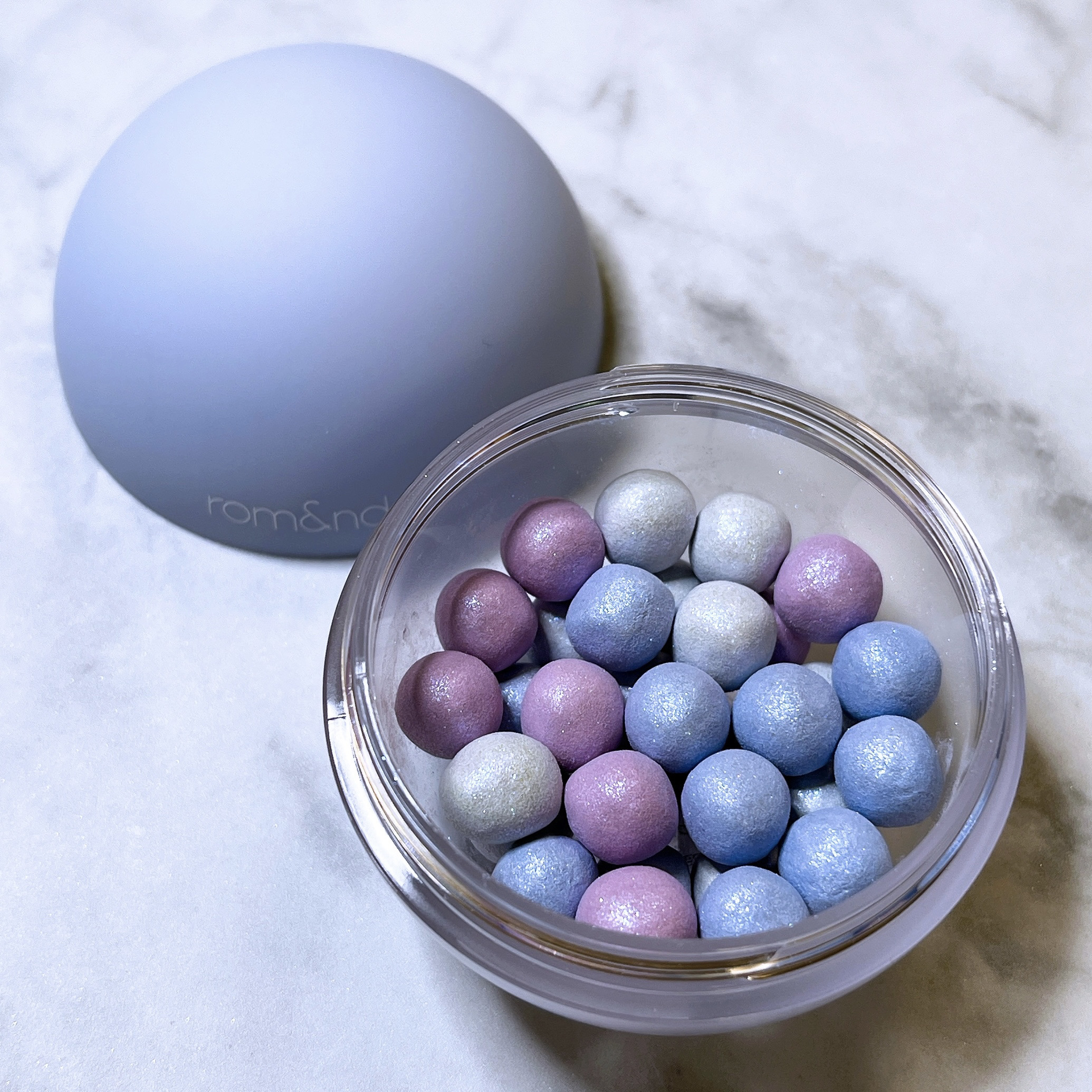 シアーパールパウダー 04 アイスベール/rom&nd/ルースパウダーを使ったクチコミ（1枚目）