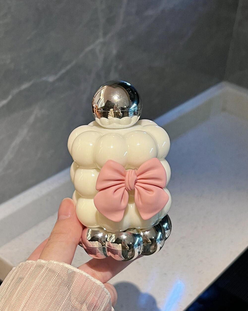 伊藤 ミオ on LIPS 「(第15弾)新居への引っ越し後100個目の宅配便:この歯楊枝入..」(1枚目)