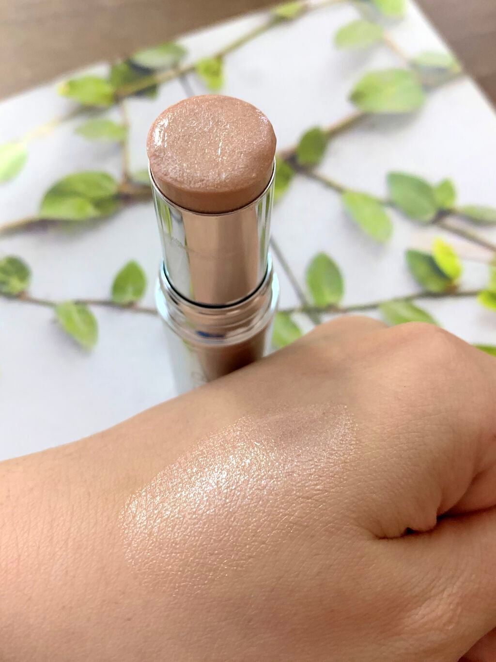 マイグロウハイライター/TIRTIR(ティルティル)/スティックハイライトを使ったクチコミ(2枚目)