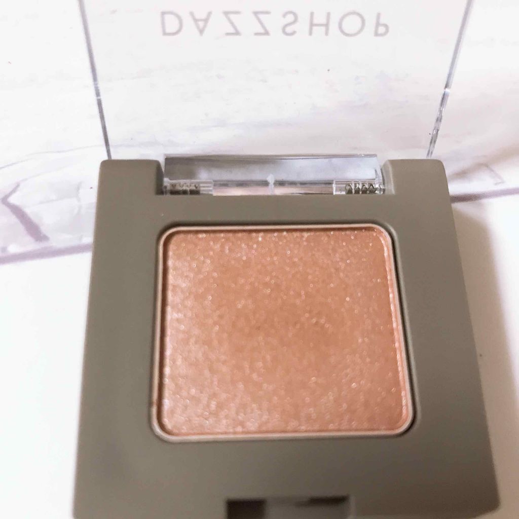 アリュールド シングル アイシャドウ/DAZZSHOP/単色アイシャドウを使ったクチコミ（1枚目）