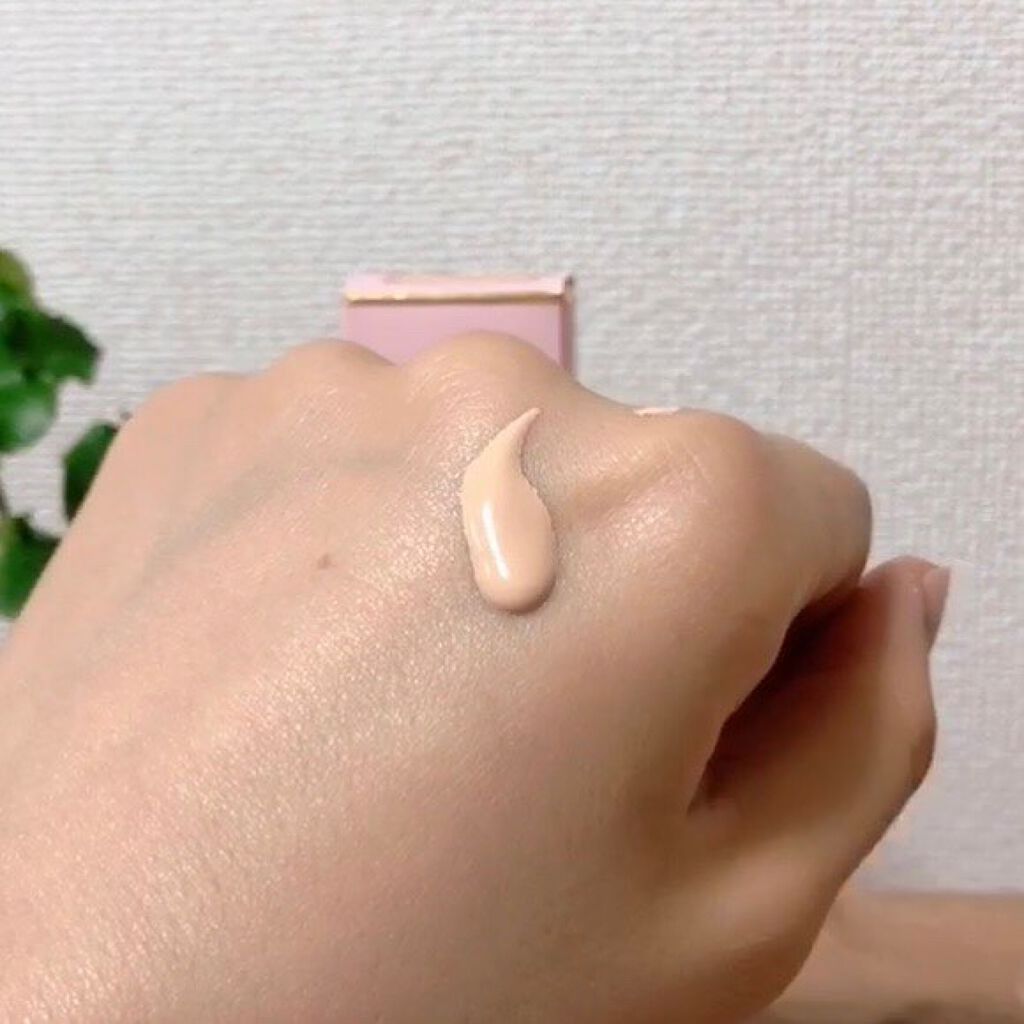 ボーン ディス ウェイ アンディテクタブル 24H マット ファンデーション/Too Faced/リキッドファンデーションを使ったクチコミ(6枚目)