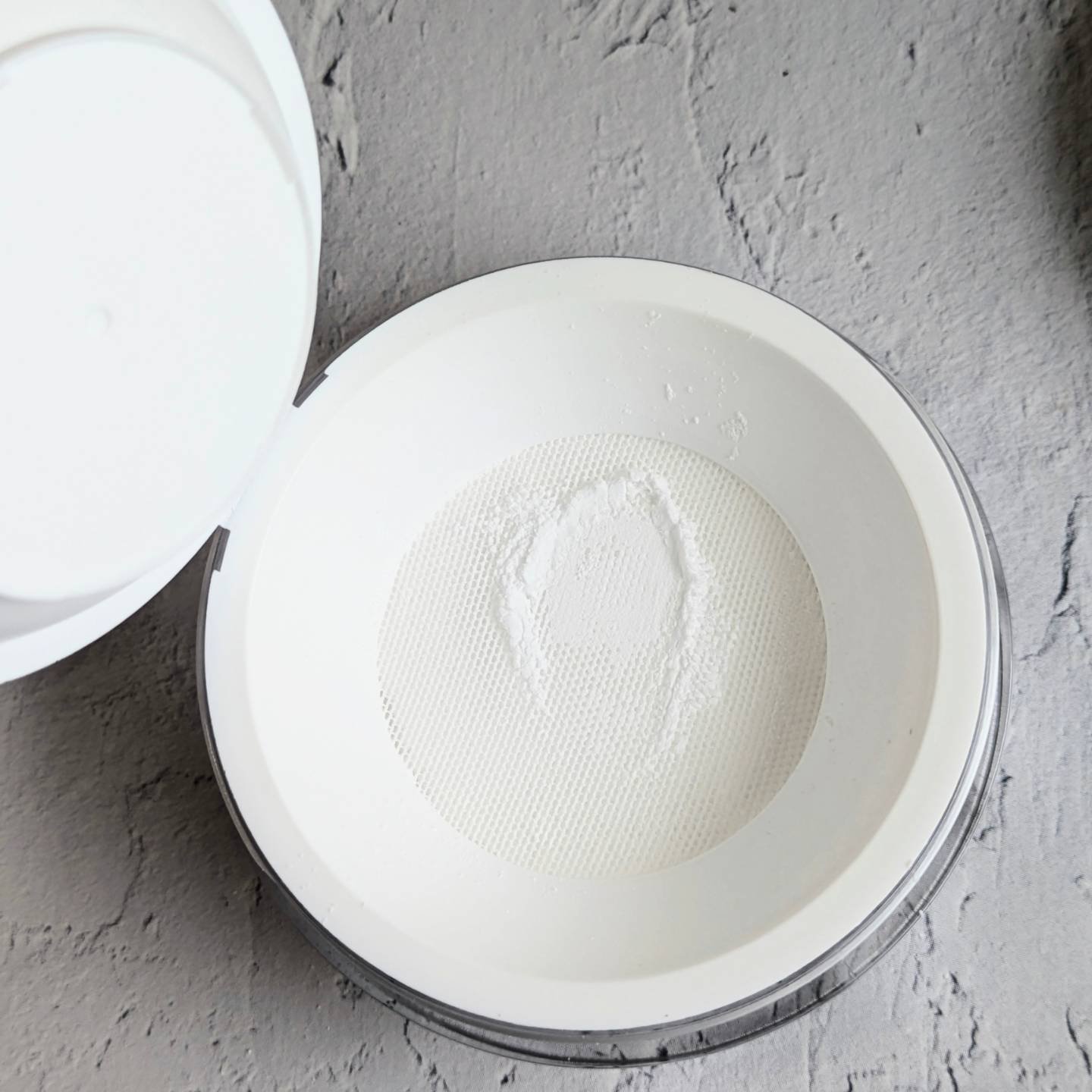 トランスルーセントセットフィニッシングパウダー/TFIT/ルースパウダーを使ったクチコミ（2枚目）