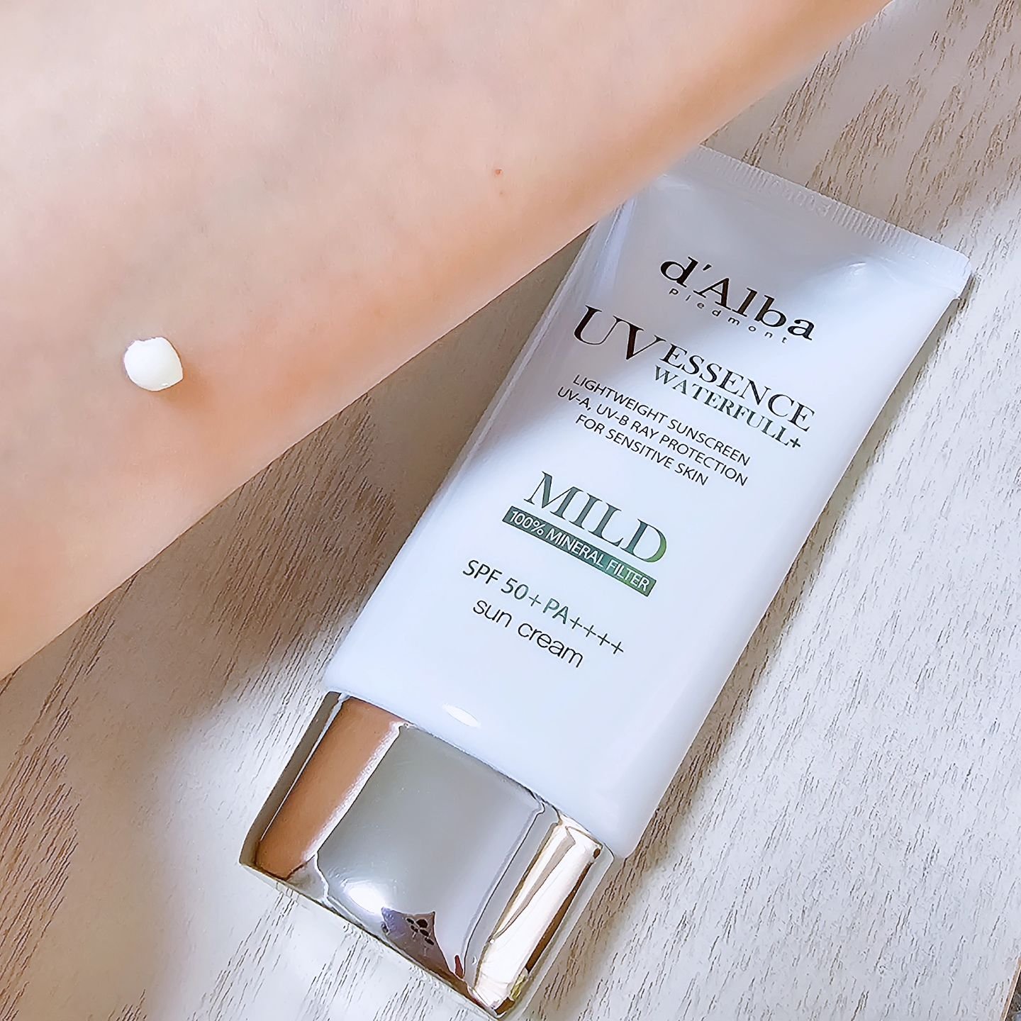 ウォータフルマイルドサンクリーム/ダルバ/日焼け止めクリームを使ったクチコミ（2枚目）