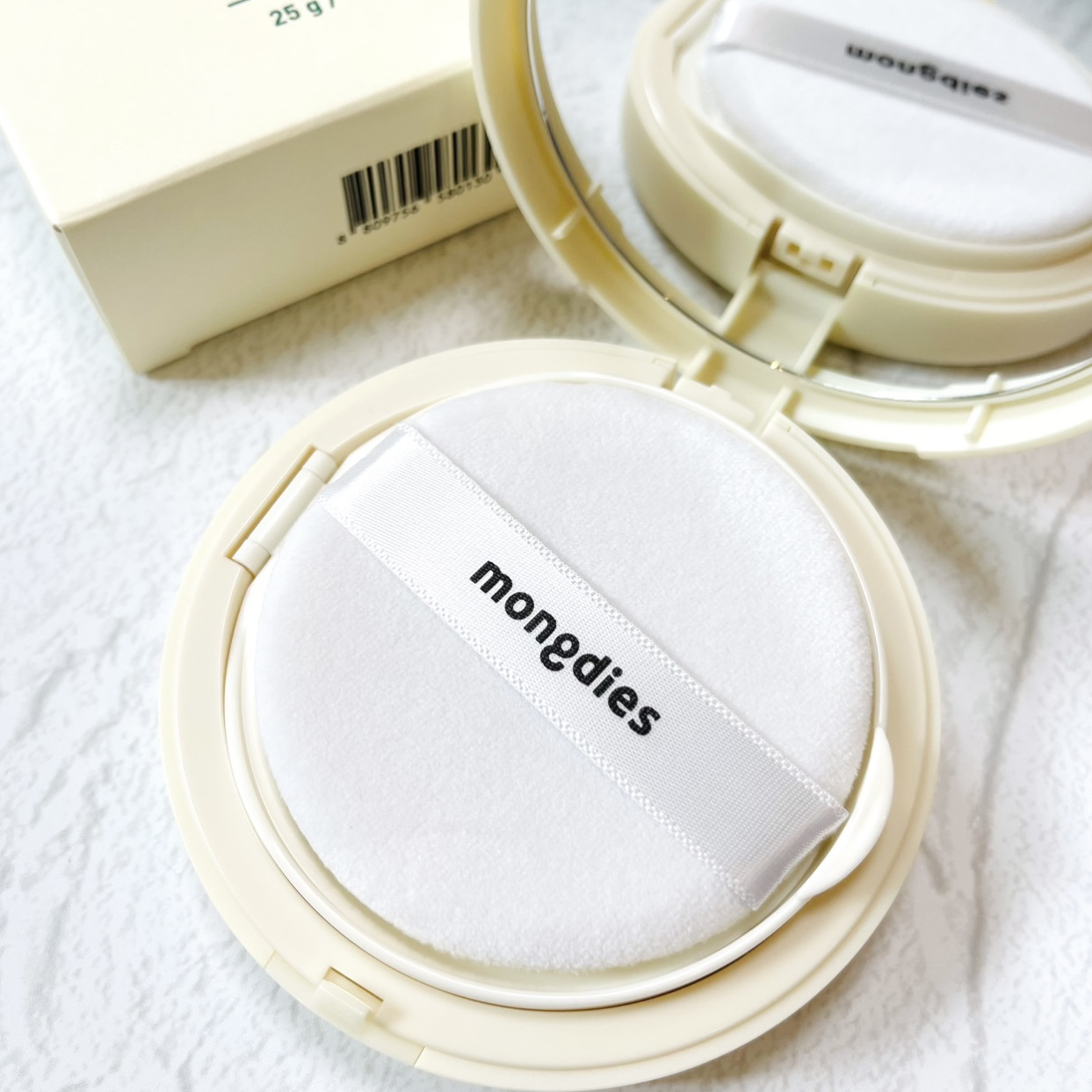 ベビー・パウダーパクト/モンディエス/ボディパウダーを使ったクチコミ（3枚目）