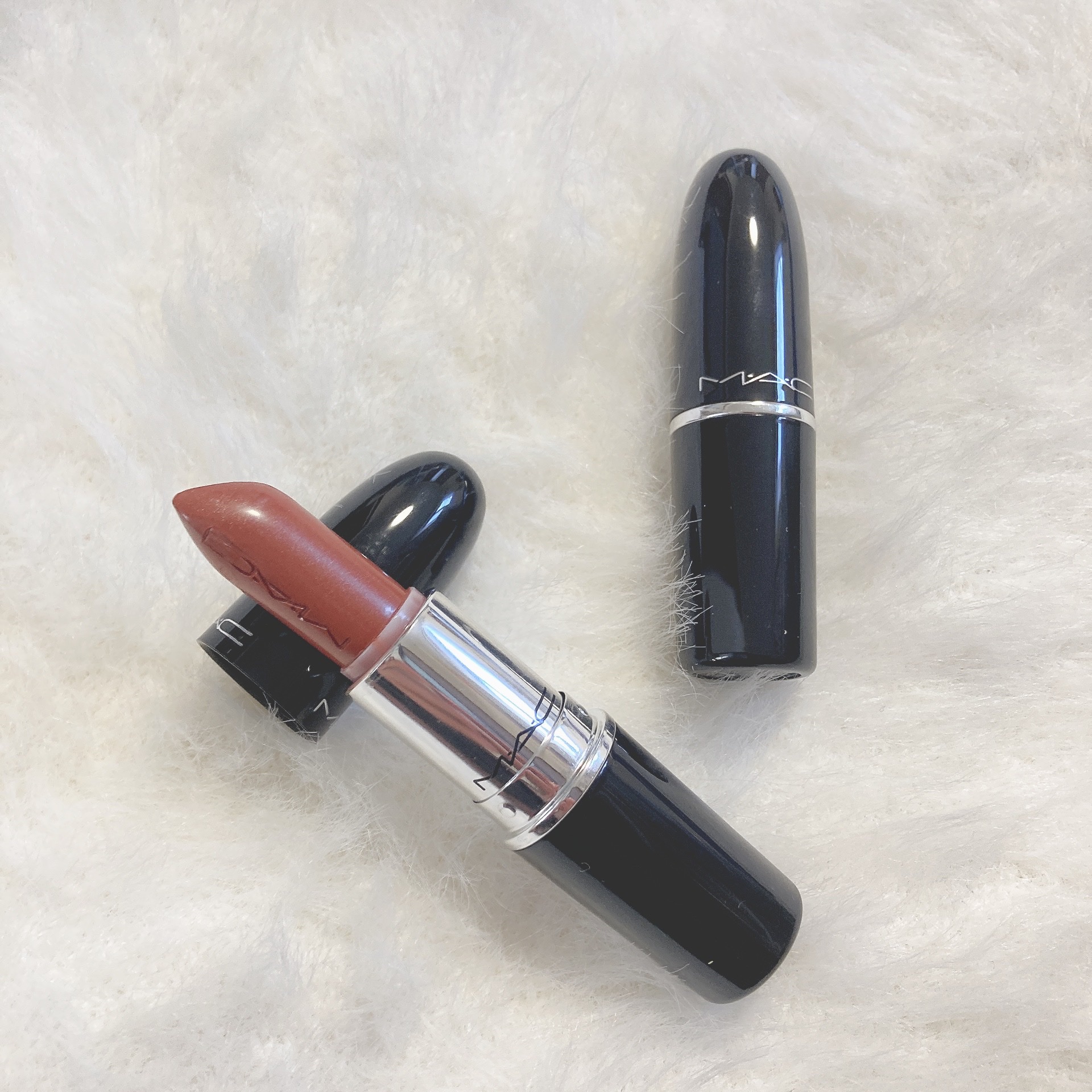 ラスターガラス リップスティック/M・A・C/口紅を使ったクチコミ（2枚目）