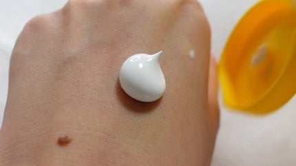 ブライトニングシャワートーンアップクリーム/One-day's you/ボディグッズを使ったクチコミ(3枚目)