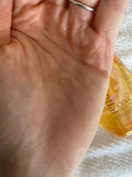 CCオイル/エッセンシャル/ヘアオイルを使ったクチコミ(4枚目)