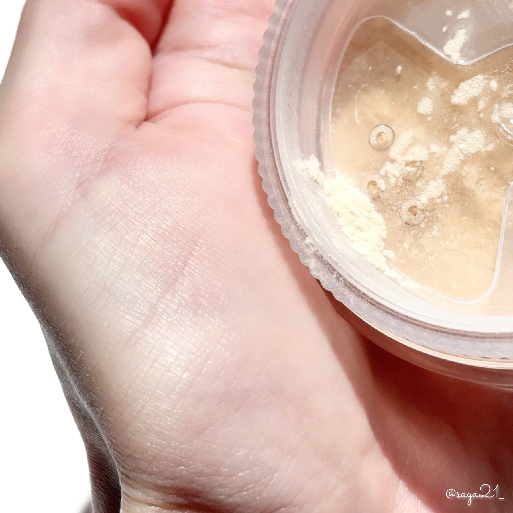 ミシャ Ｍ スキンフェイクパウダー パールイン/MISSHA/ルースパウダーを使ったクチコミ（3枚目）