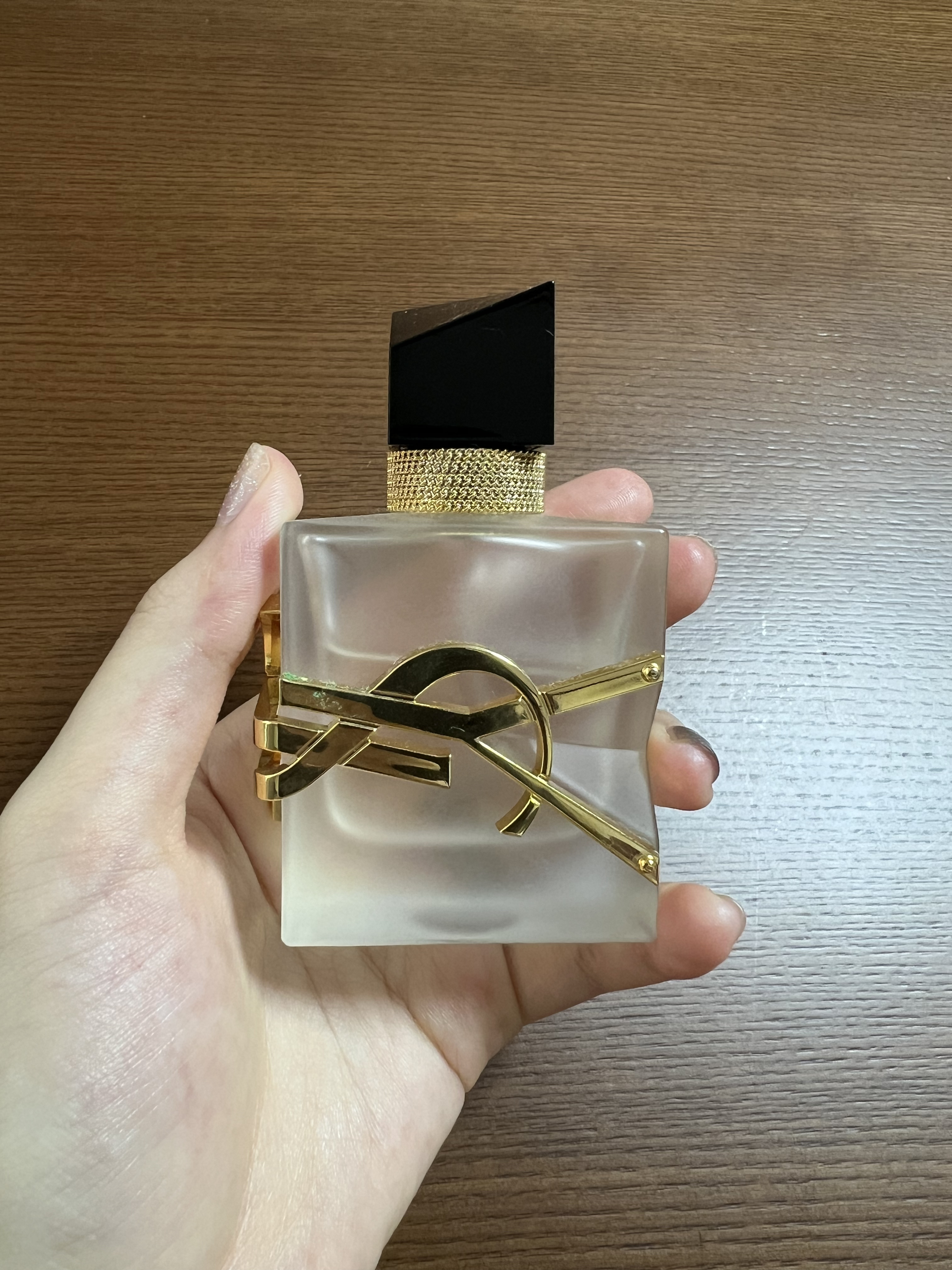 リブレ ヘアミスト/YVES SAINT LAURENT BEAUTE/ヘアスタイリングを使ったクチコミ（1枚目）