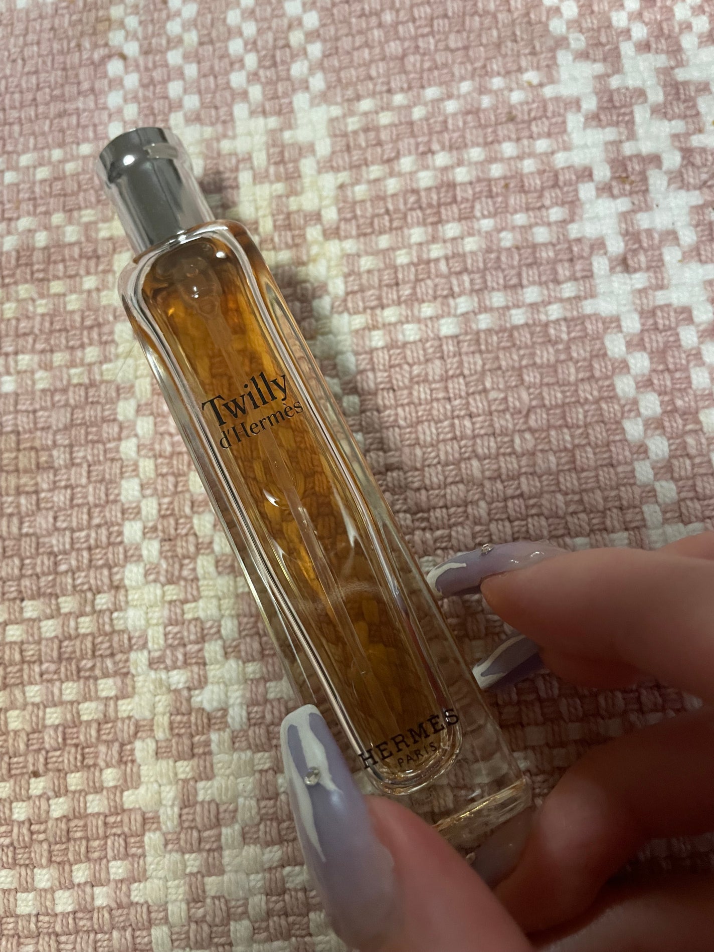 オー ド パルファム 《ツイリー ドゥ エルメス オー ポワヴレ》/エルメス/香水(レディース)を使ったクチコミ(1枚目)