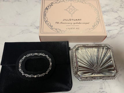 15thアニバーサリー アイシャドウコンパクト/JILL STUART/アイシャドウパレットを使ったクチコミ(3枚目)