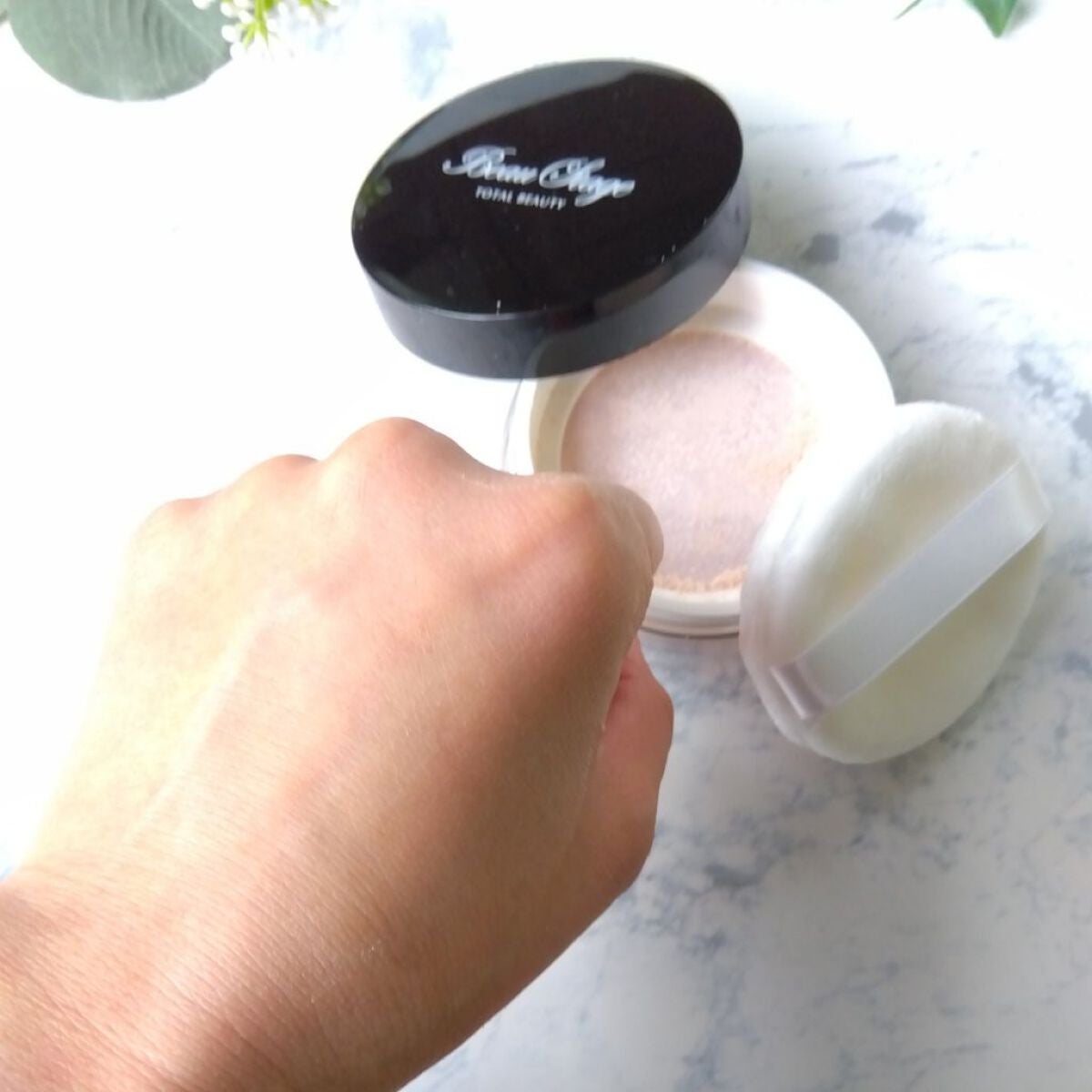 ビューステージ フェイスパウダー/ビューステージ コスメティック/ルースパウダーを使ったクチコミ(5枚目)