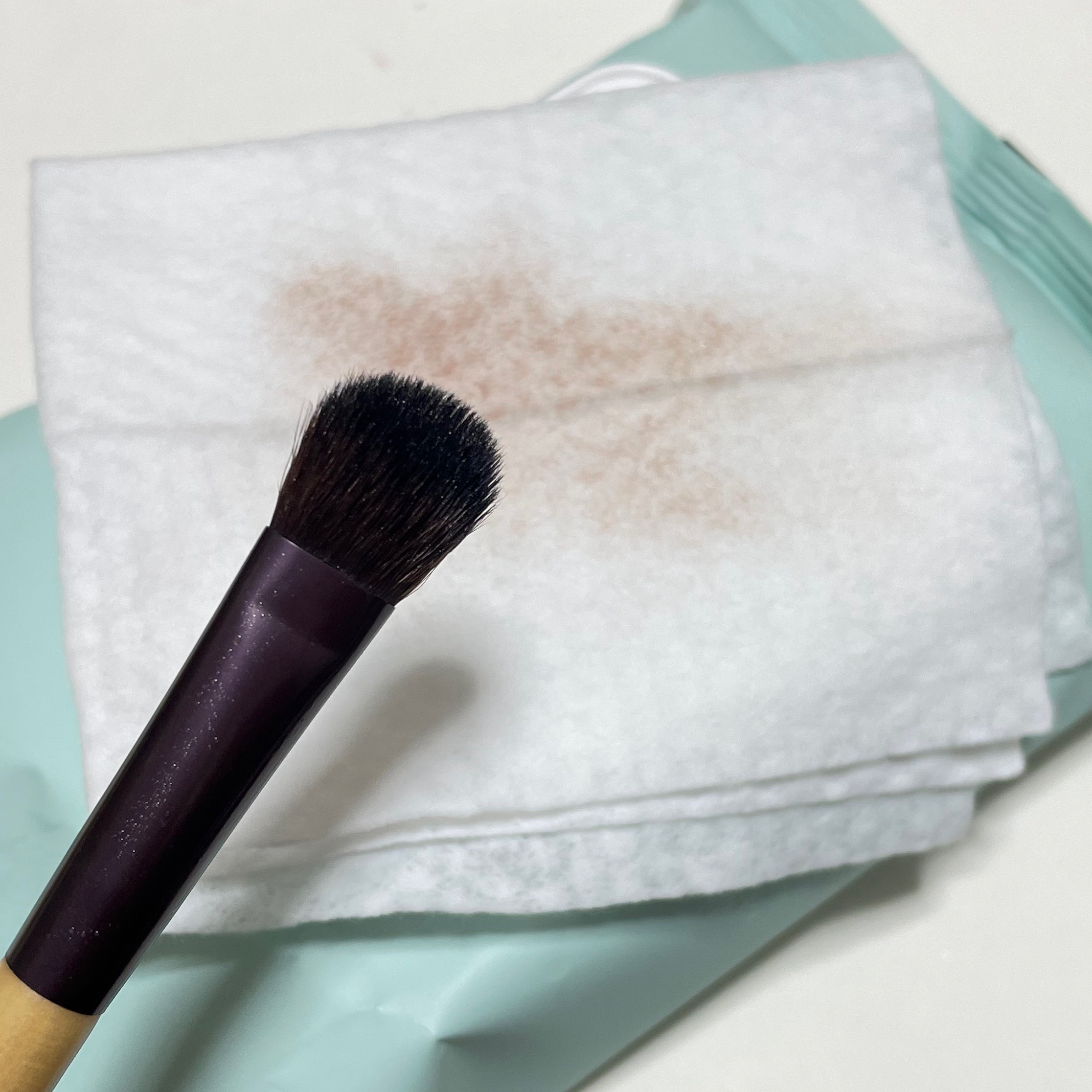 FilliMilli ブラシクレンジングティッシュ/fillimilli/その他化粧小物を使ったクチコミ（3枚目）