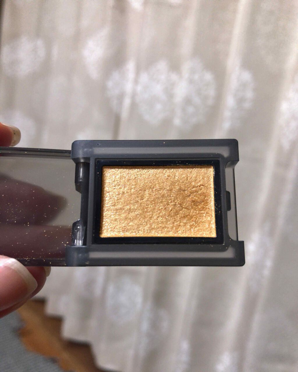 セルヴォーク ヴォランタリー アイズ/Celvoke/単色アイシャドウを使ったクチコミ（3枚目）